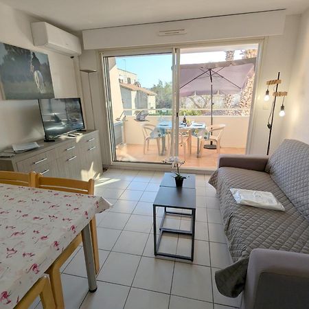 Sol-Y-Days Mayflower, Appartements Climatises Residence Avec Piscine Proche Centre Льо Гро-дю-Роа Екстериор снимка