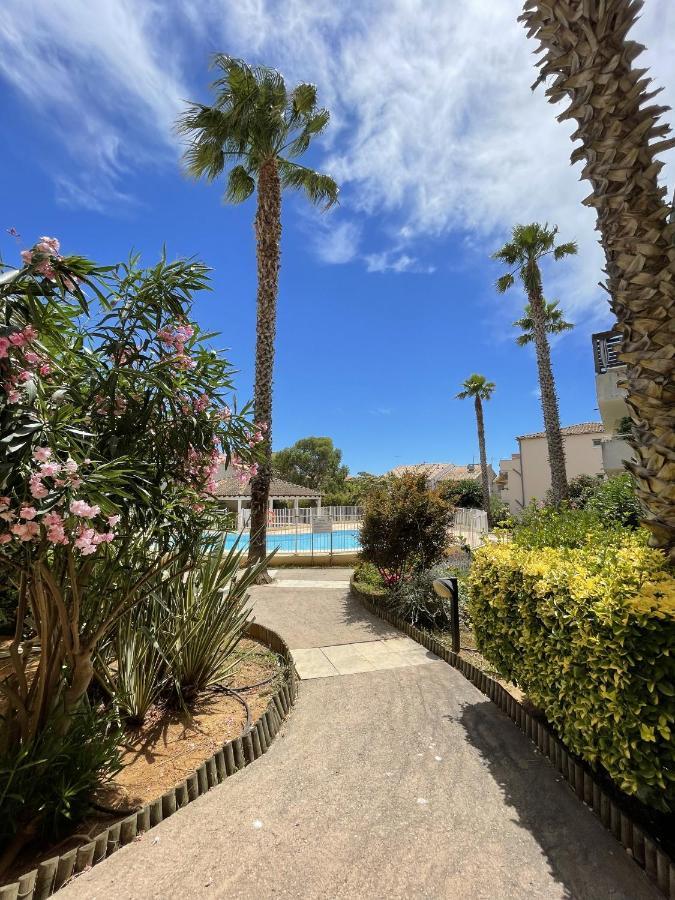 Sol-Y-Days Mayflower, Appartements Climatises Residence Avec Piscine Proche Centre Льо Гро-дю-Роа Екстериор снимка