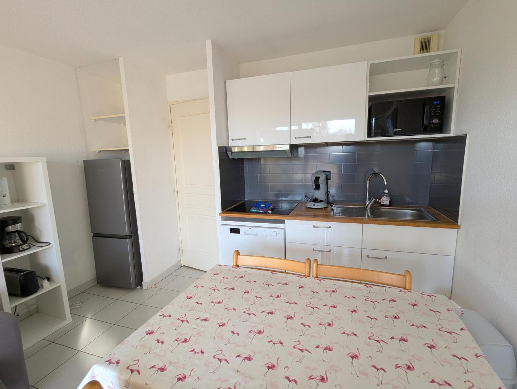 Sol-Y-Days Mayflower, Appartements Climatises Residence Avec Piscine Proche Centre Льо Гро-дю-Роа Екстериор снимка