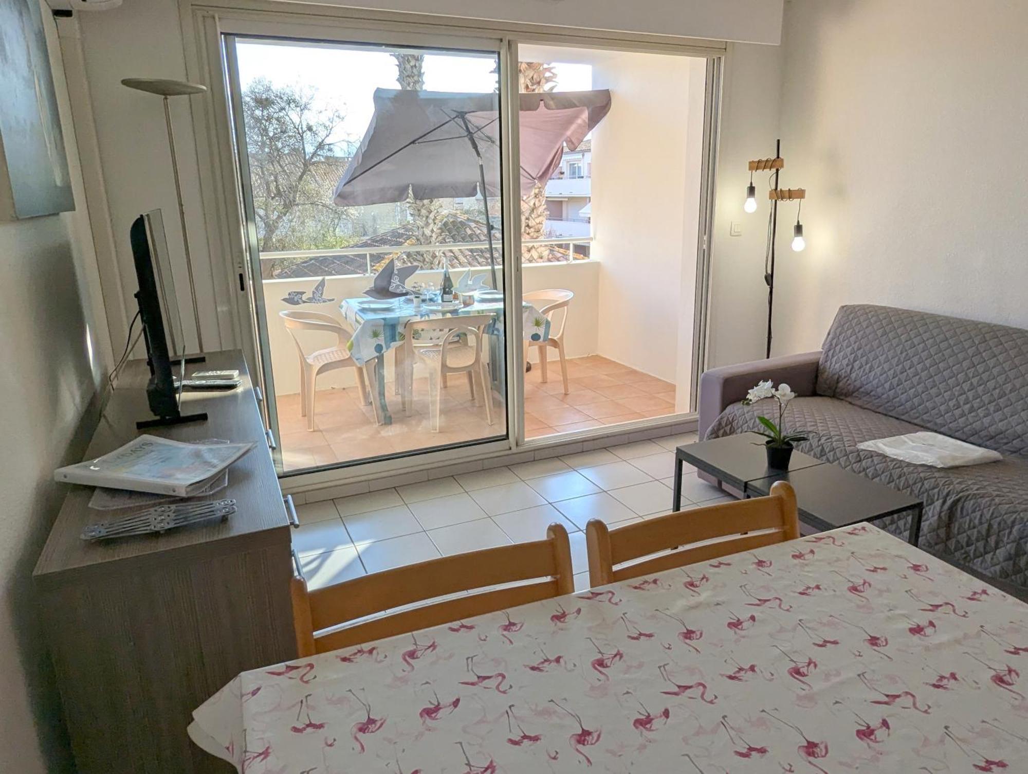 Sol-Y-Days Mayflower, Appartements Climatises Residence Avec Piscine Proche Centre Льо Гро-дю-Роа Екстериор снимка