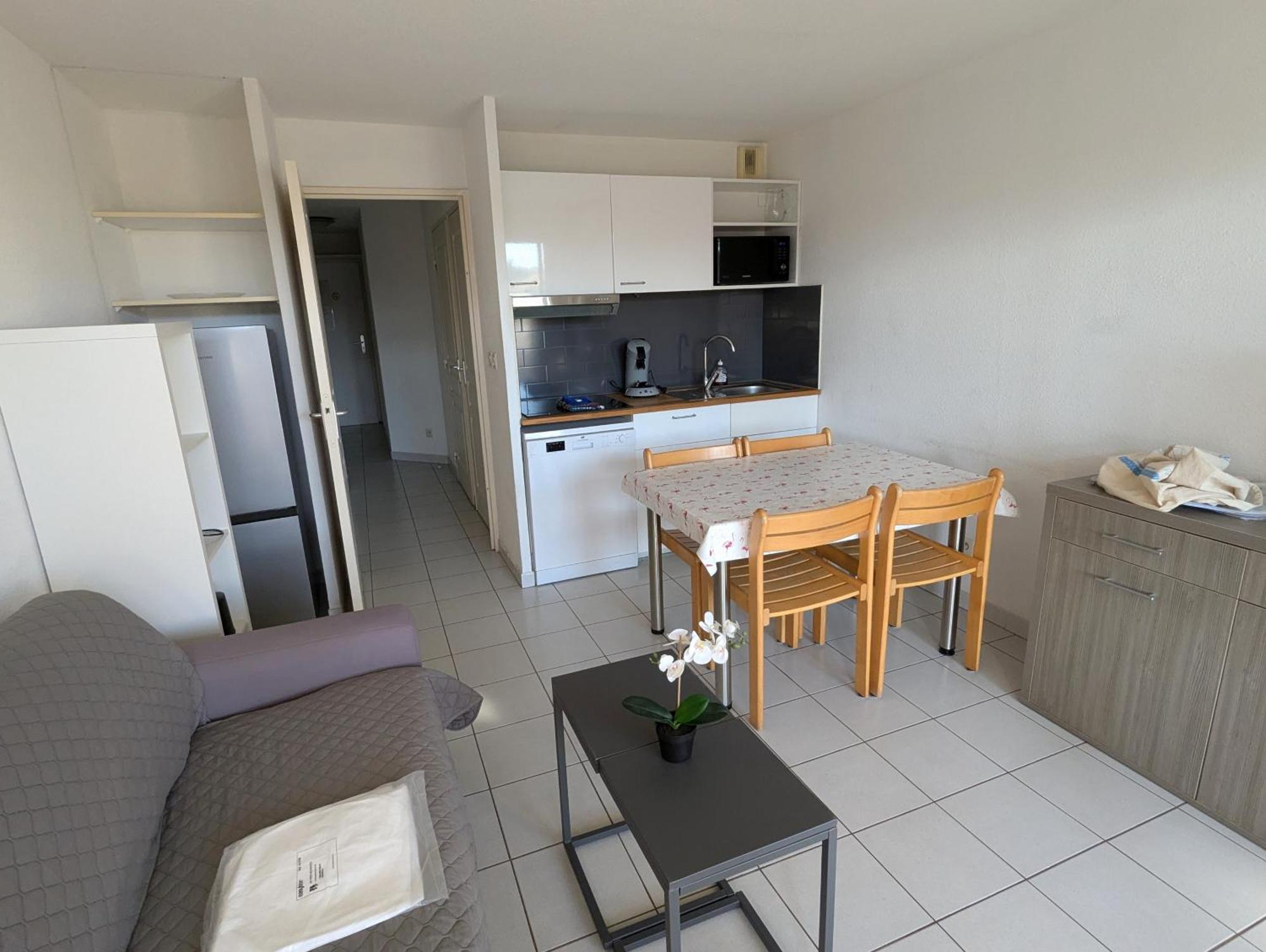 Sol-Y-Days Mayflower, Appartements Climatises Residence Avec Piscine Proche Centre Льо Гро-дю-Роа Екстериор снимка