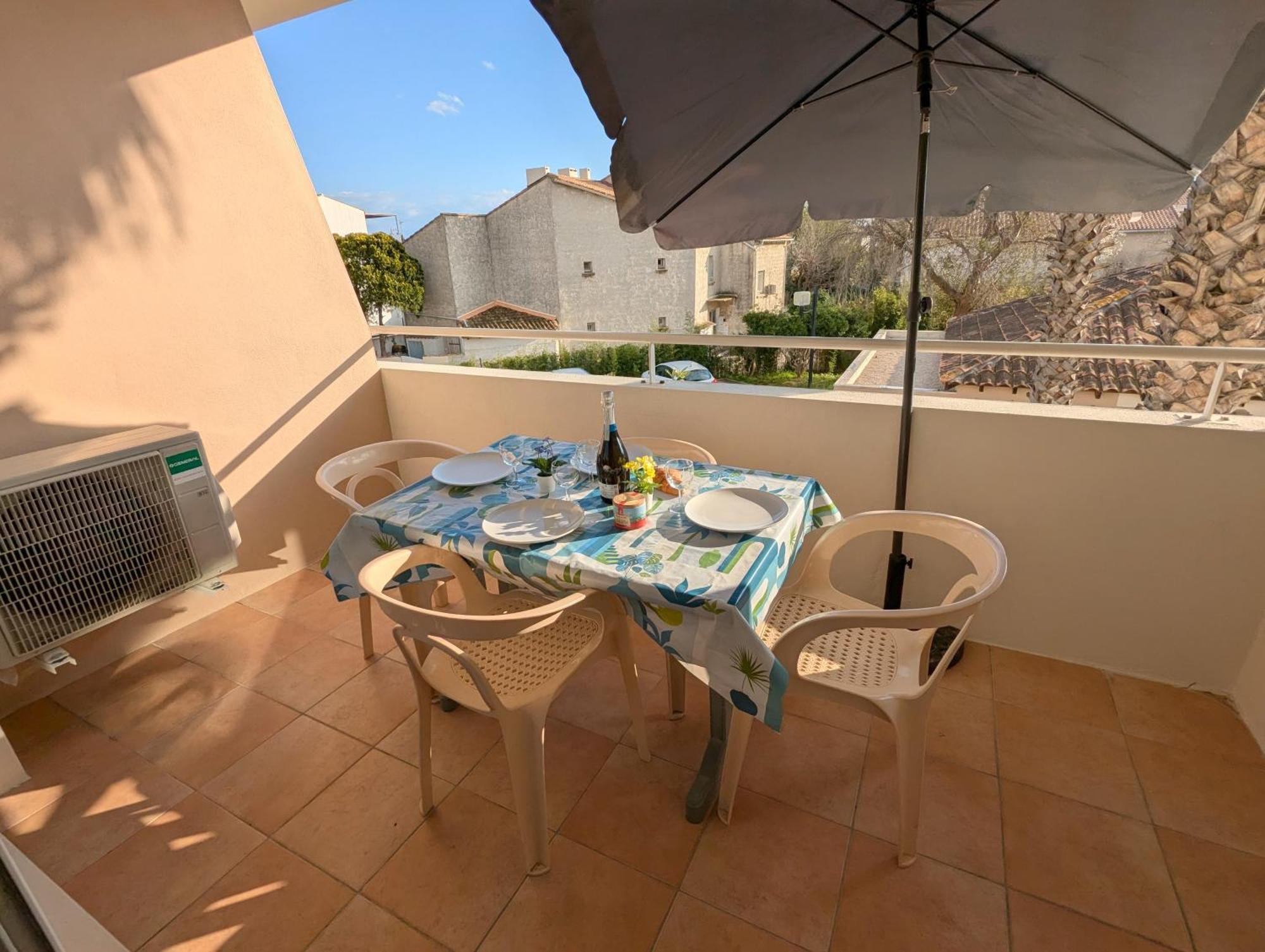 Sol-Y-Days Mayflower, Appartements Climatises Residence Avec Piscine Proche Centre Льо Гро-дю-Роа Екстериор снимка