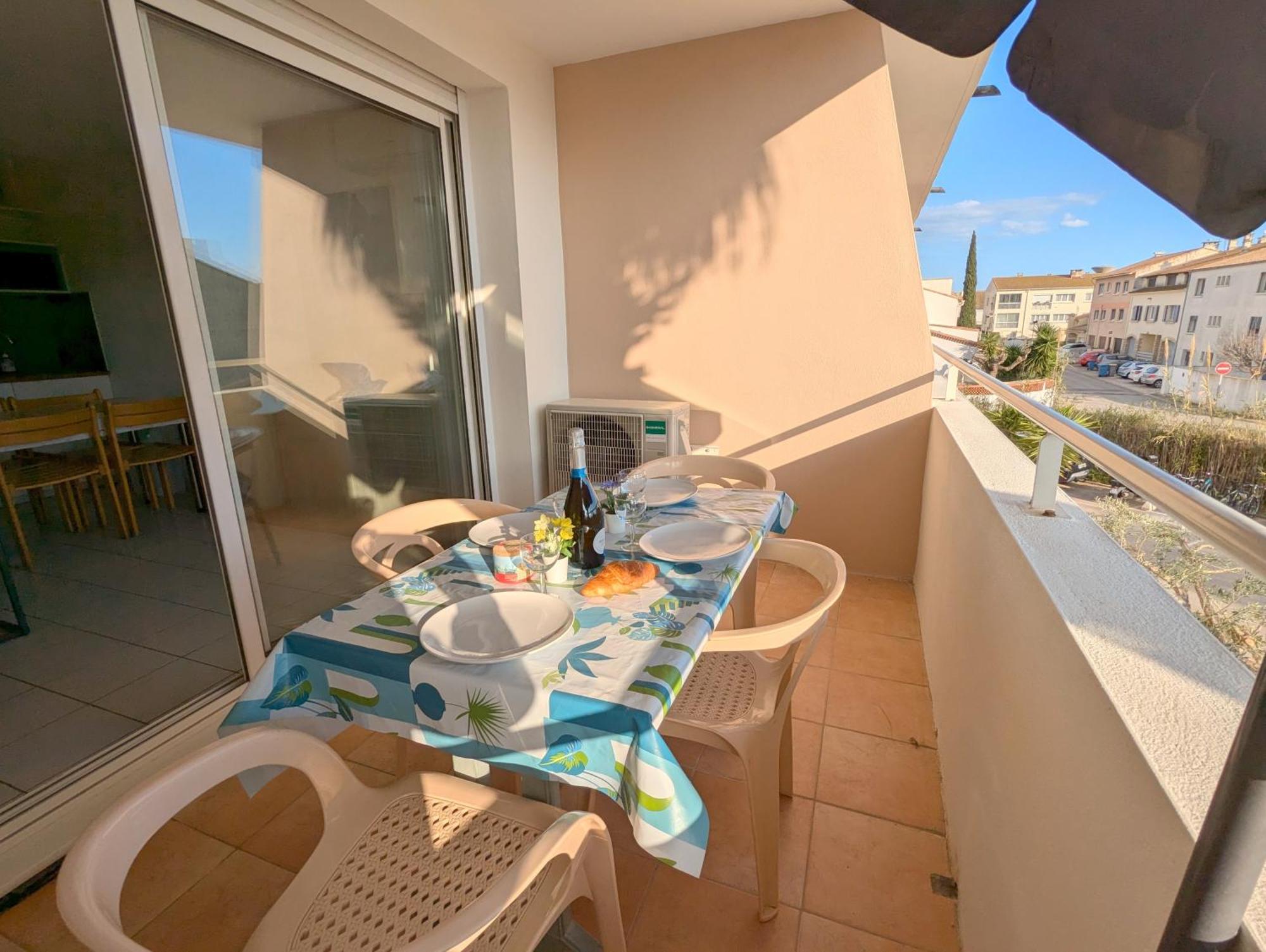 Sol-Y-Days Mayflower, Appartements Climatises Residence Avec Piscine Proche Centre Льо Гро-дю-Роа Екстериор снимка